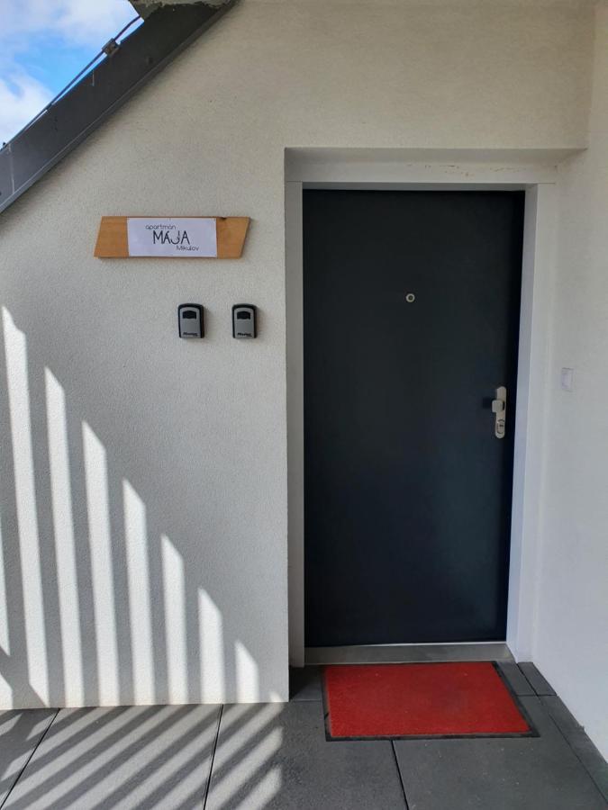 Apartman Maja Микулов Экстерьер фото