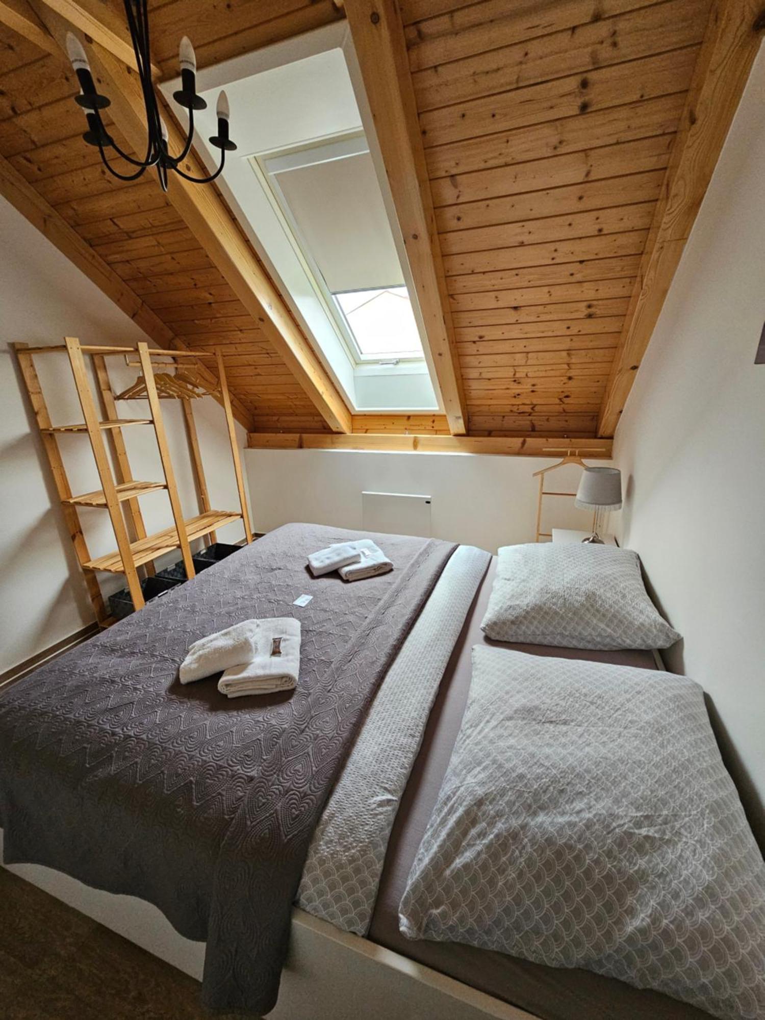 Apartman Maja Микулов Экстерьер фото